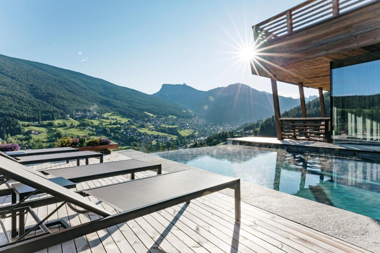 Hotel Niblea Dolomites Ortisei Exterior photo